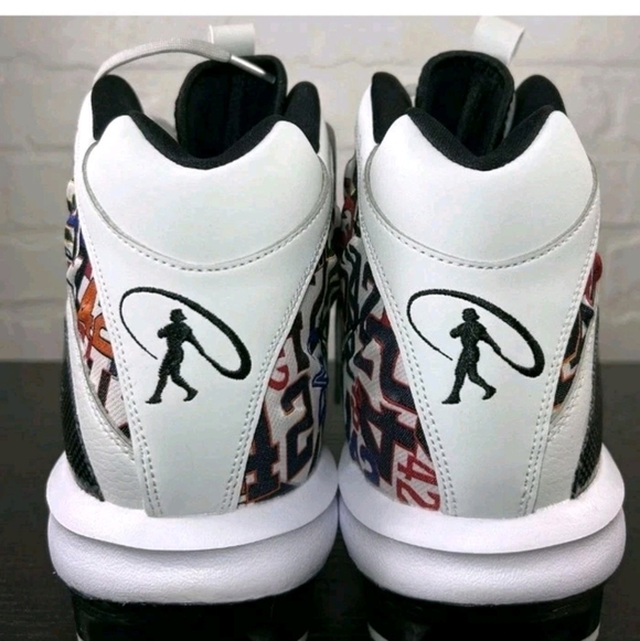 Nike Griffey 2 MCS Jackie Robinson Baseball Cleats Size 11 Grey HJ4509-001 - Picture 2 of 5